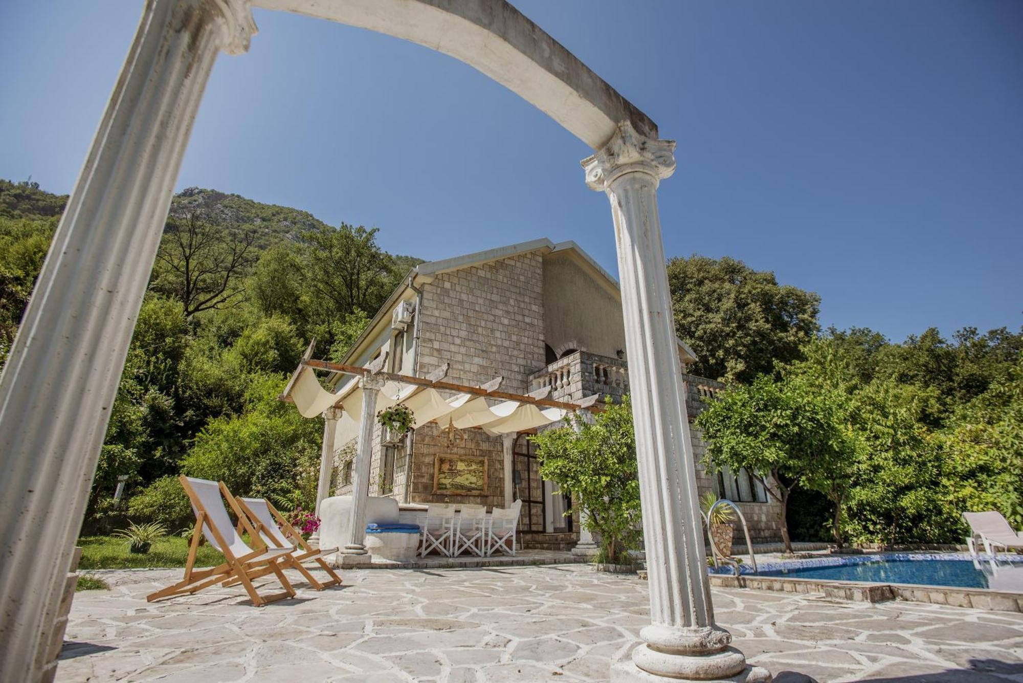 Villa D'Amore Montenegro Дони-Моринь Экстерьер фото